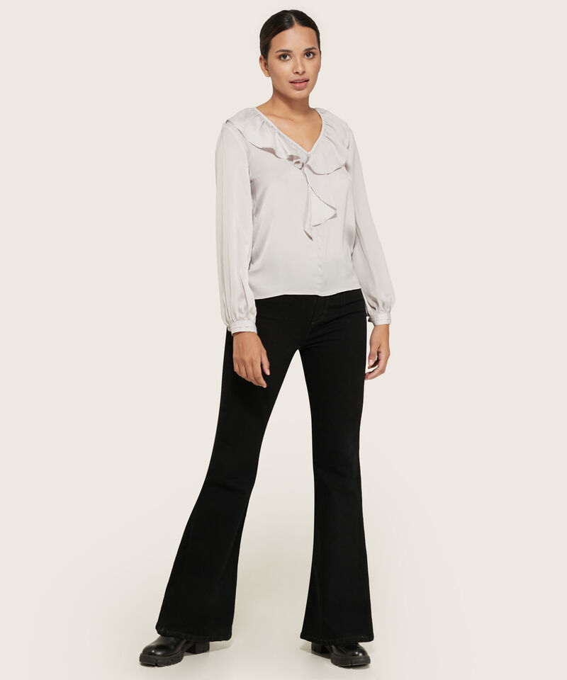 Blusa Manga Larga Cuello En V Con Boleros