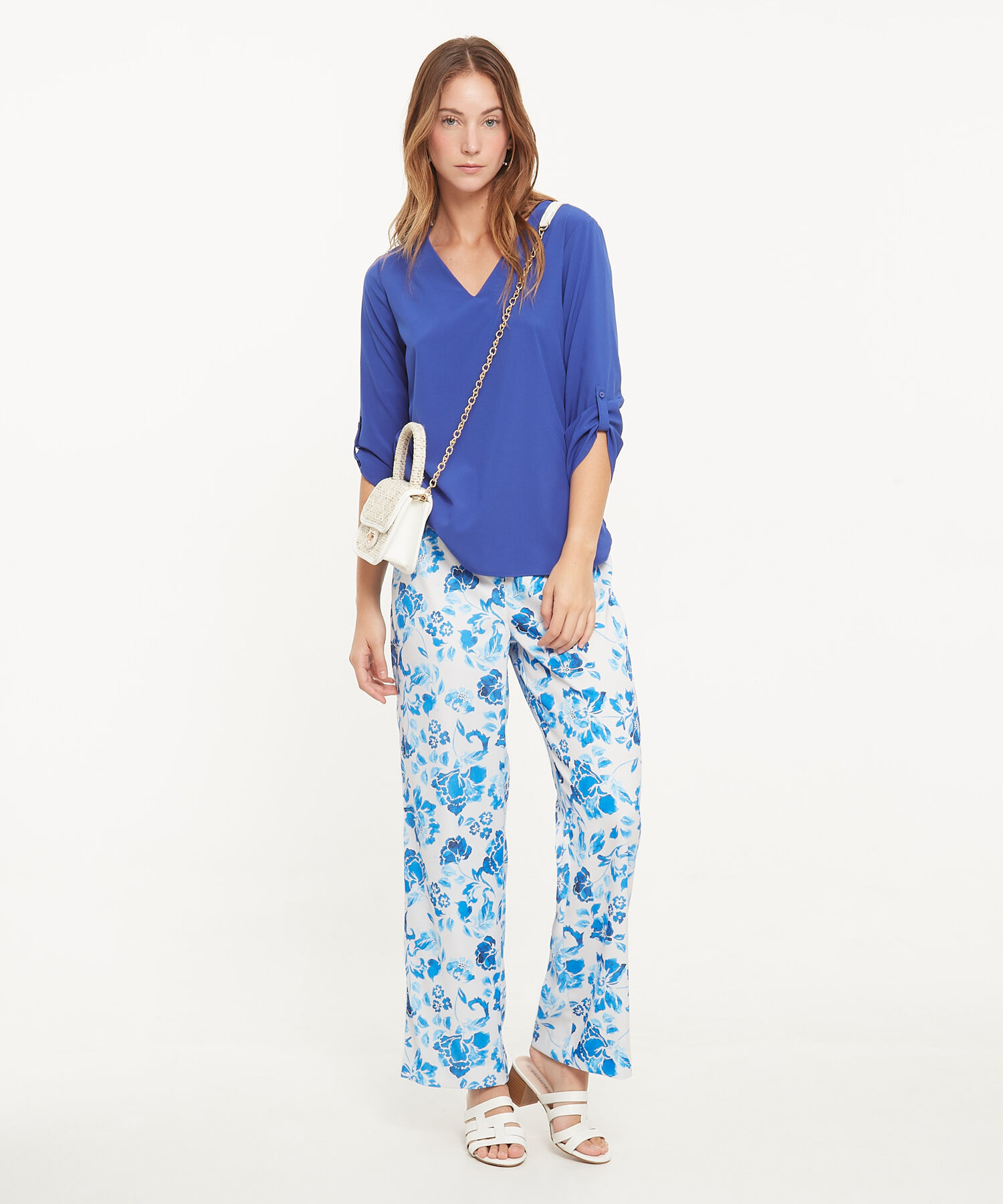 Blusa Manga 3/4 Unicolor Escote En V