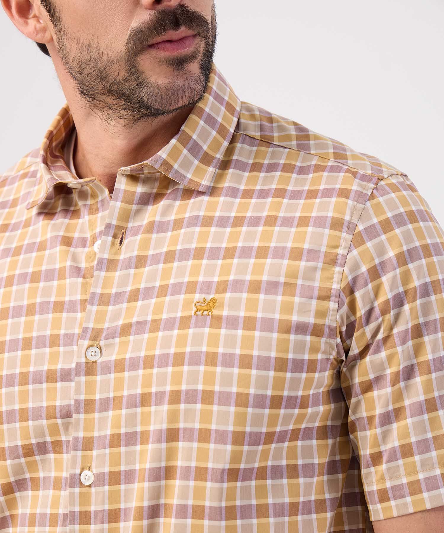 Camisa Manga Corta Cuadros Estampados Con Bolsillo