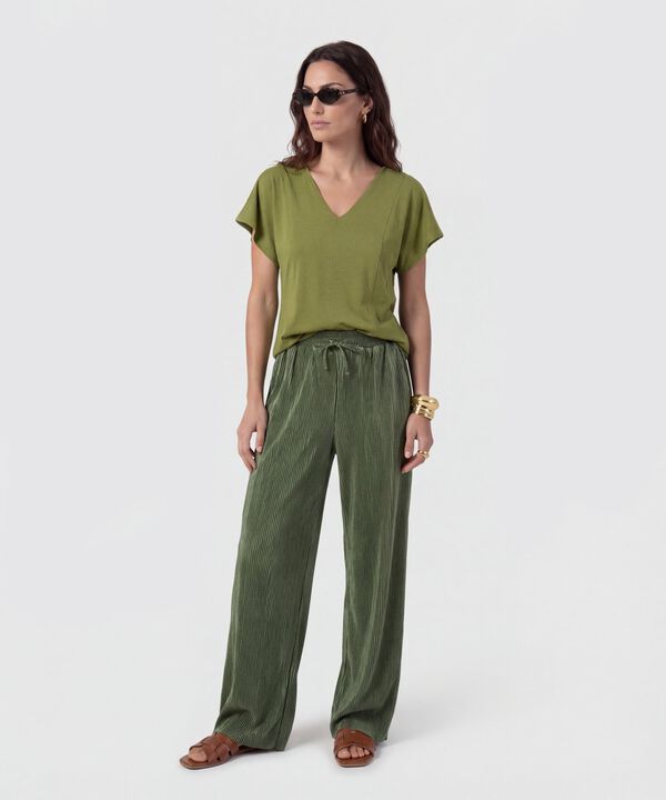 Camiseta Cuello En V Con Costuras Para Mujer