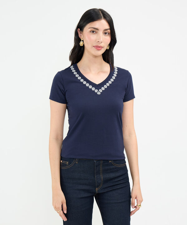 Camiseta Escote en V image number null