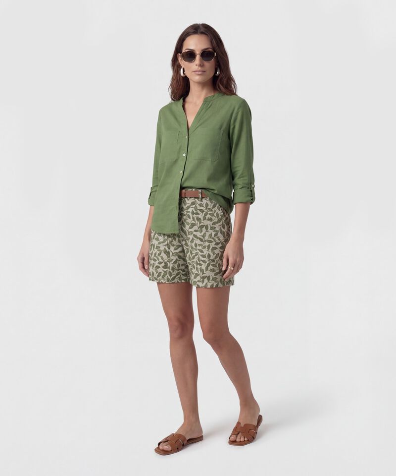 Blusa Fluida Con Bolsillos Frontales