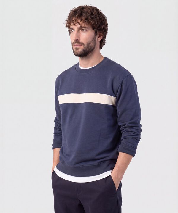 Buzo Con Franja En Contraste Para Hombre