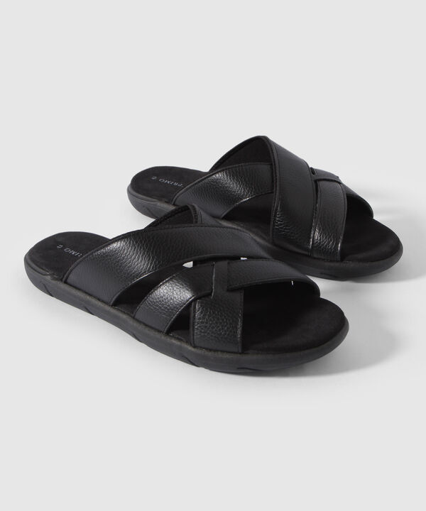 Sandalias image number null