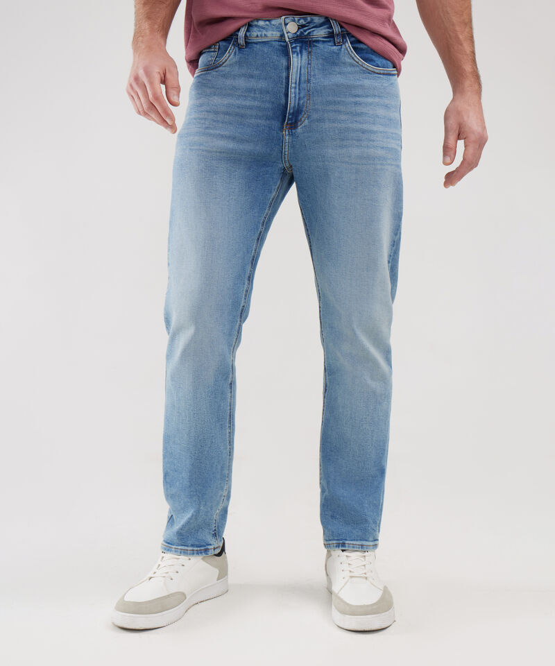 Jean Regular Taper Tono Azul Medio Claro
