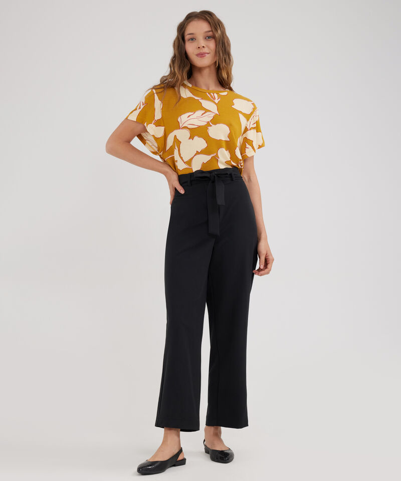 Pantalon Unicolor Con Cinturón
