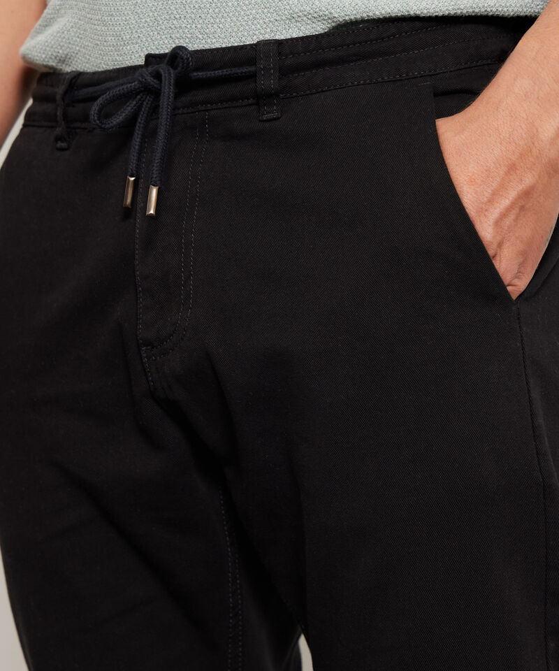 Jean Regular Taper Tono Negro
