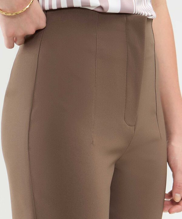 Pantalon Tiro Alto Para Mujer image number null