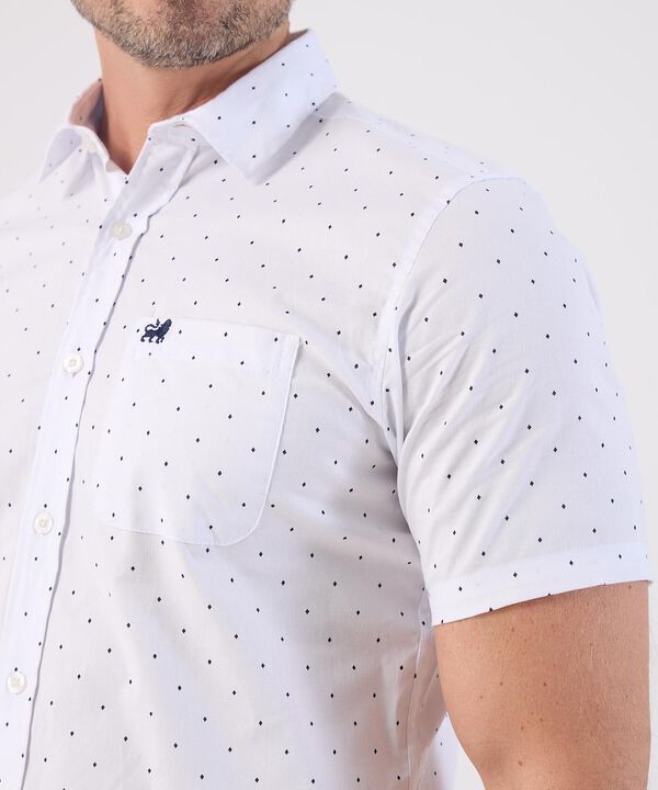 Camisa Manga Corta En Miniprints Con Bolsillo image number null