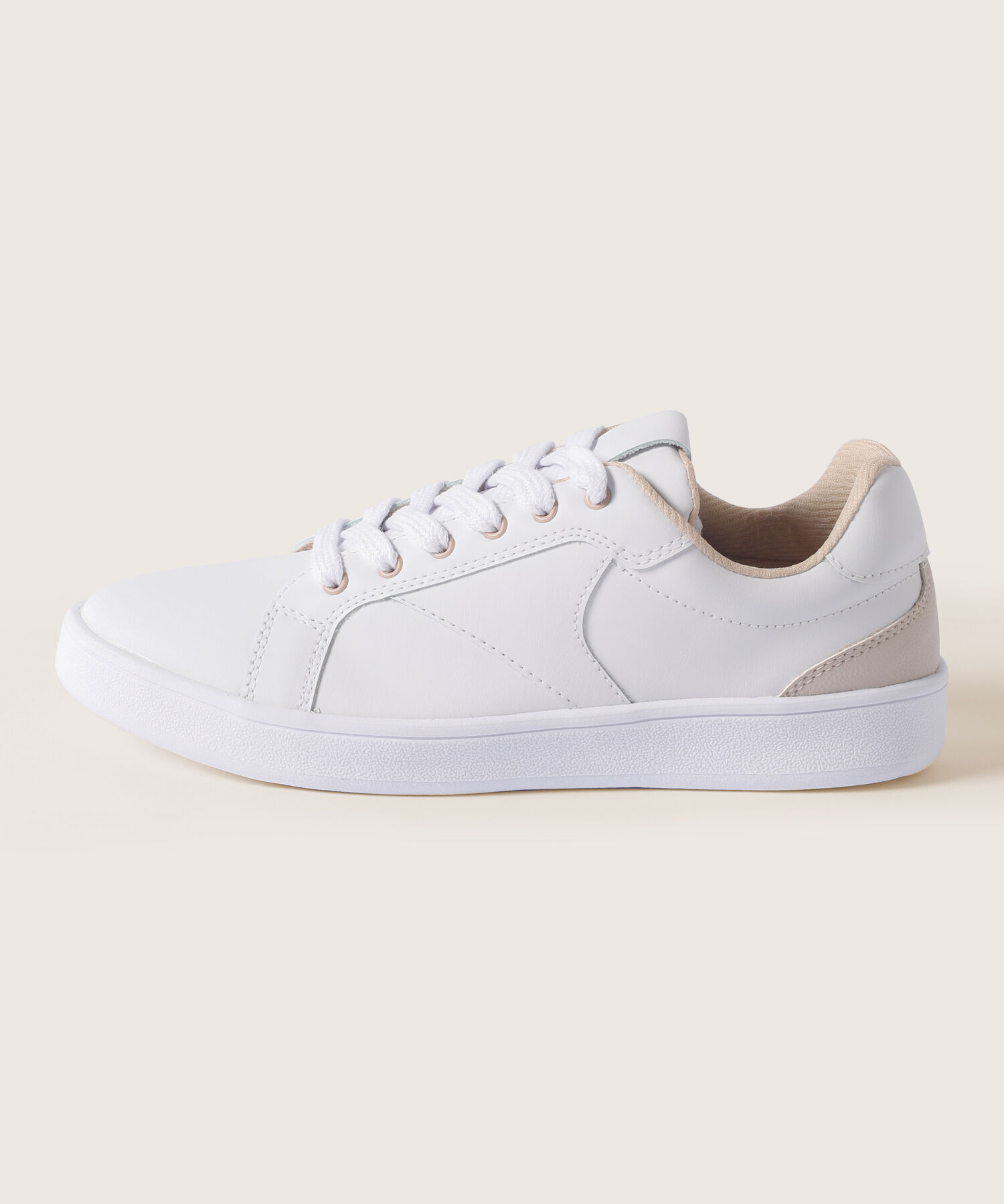 Tenis
