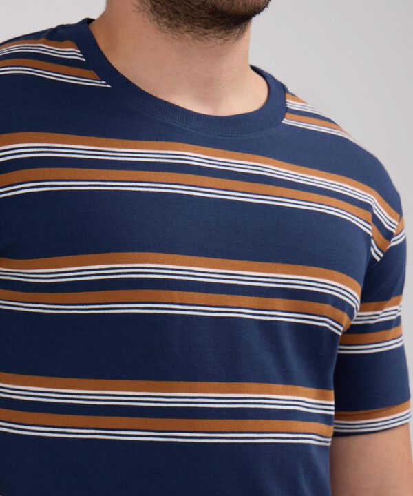 Camiseta Manga Corta Cuello Redondo image number null