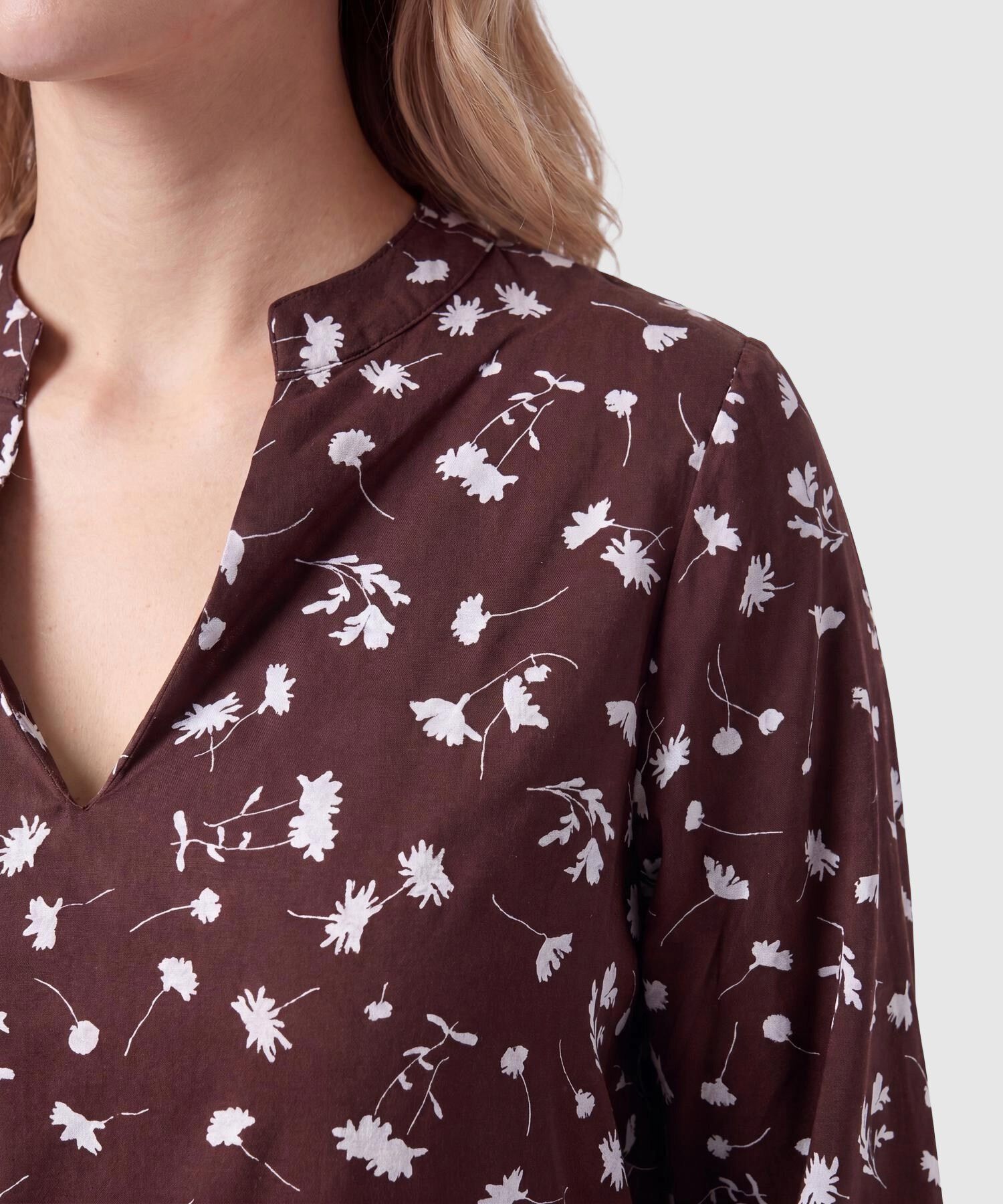 Blusa Estampada Con Cuello En V Para Mujer