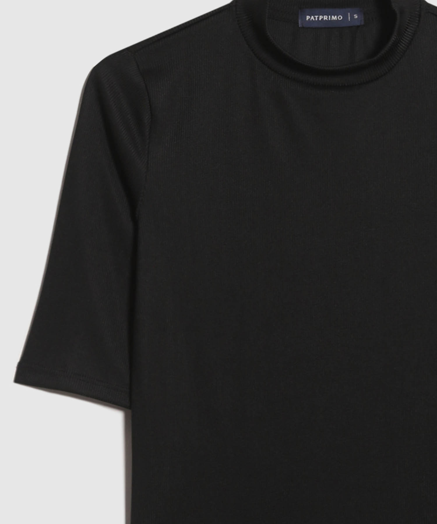 Camiseta Cuello Alto, Negro, personalized