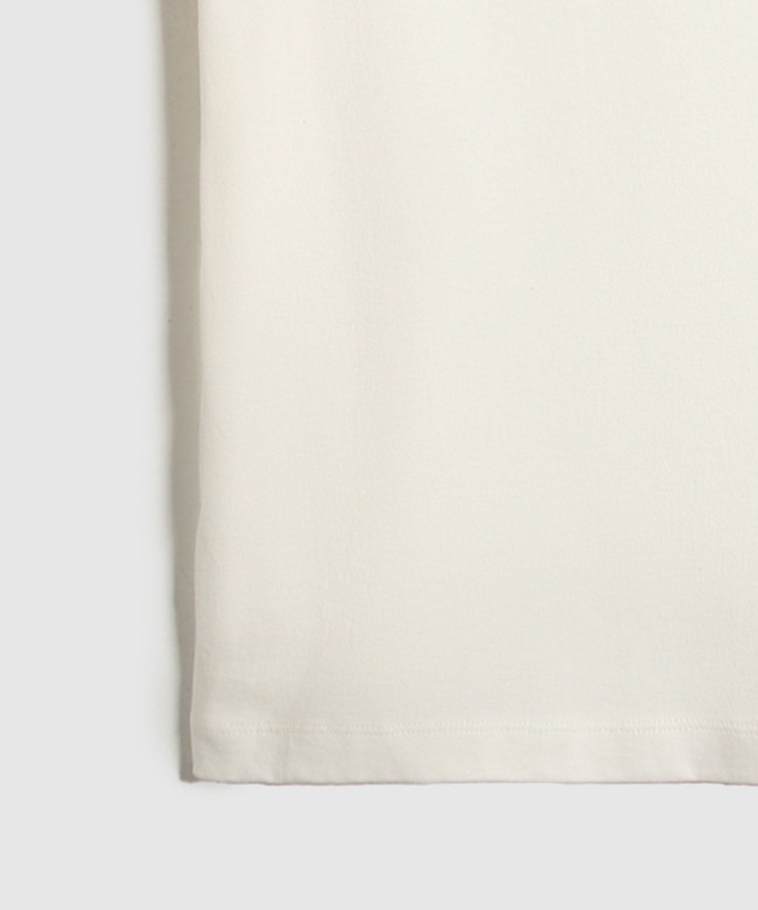 Camiseta Con Bordado Cuello Redondo